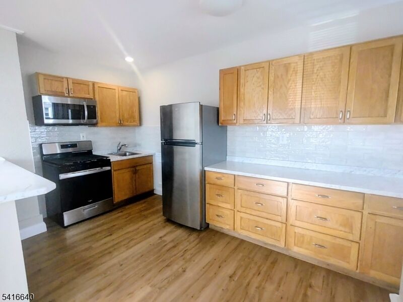 Property Photo:  110 Franklin St  NJ 07109 