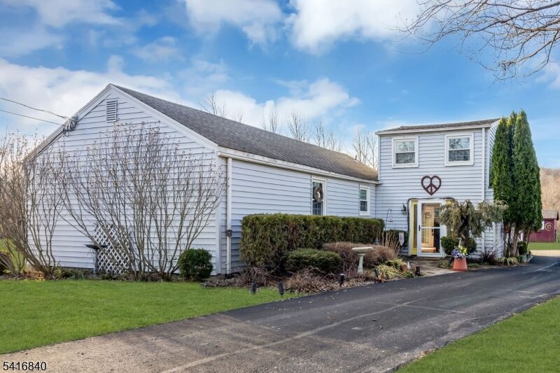 Property Photo:  160 Stanton Rd  NJ 08822 