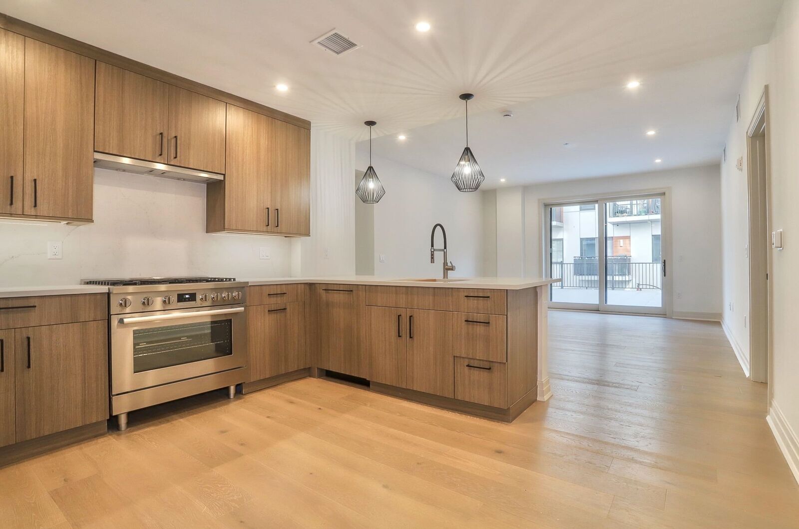 Property Photo:  921 Madison St 203  NJ 07030 