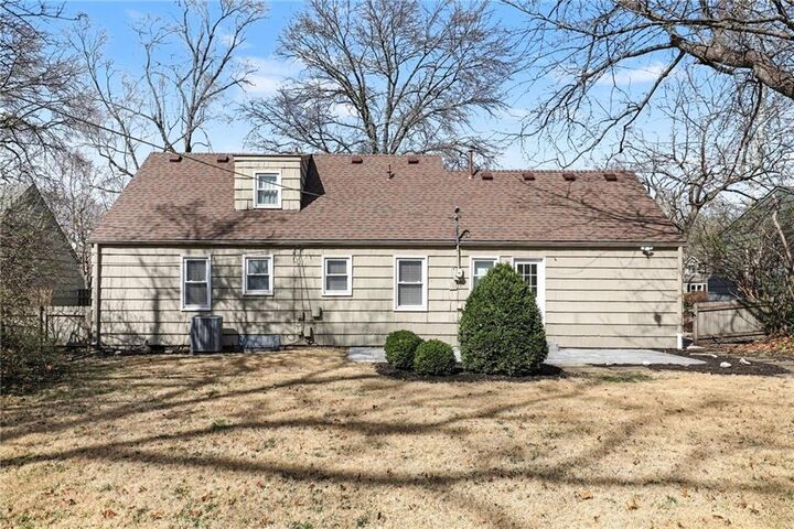 Property Photo:  6401 W 80th Terrace  KS 66204 