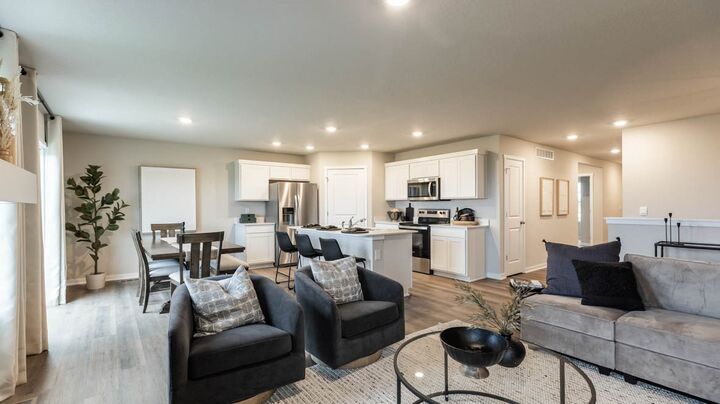 Property Photo:  933 8th Street NW  IA 50035 