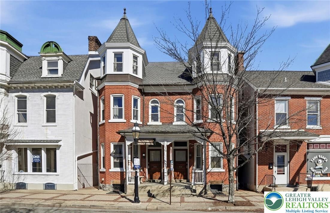 Property Photo: 93 E Broad Street PA 18018