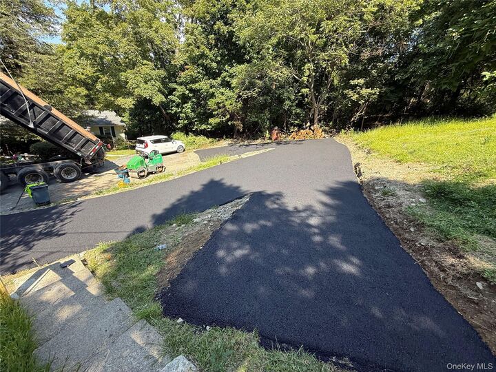 Property Photo:  1 Whippoorwill Trail  NY 10950 