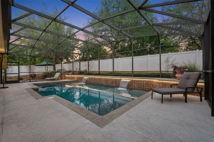 Property Photo: 2460 Cedar Knoll Drive FL 32712