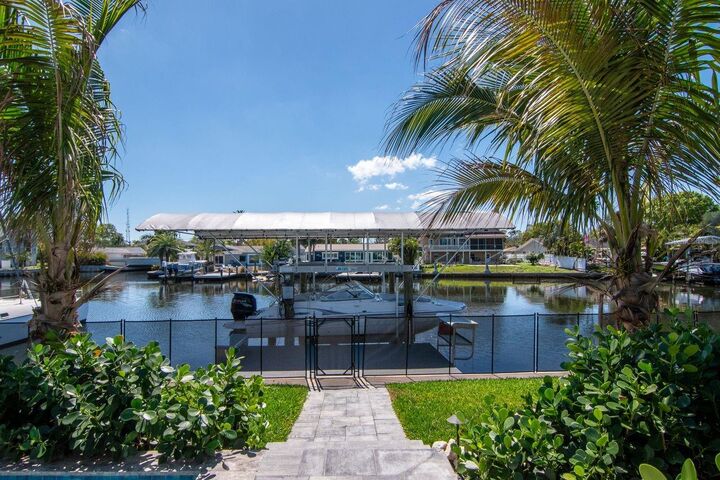 Property Photo:  372 Westwinds Drive  FL 34683 