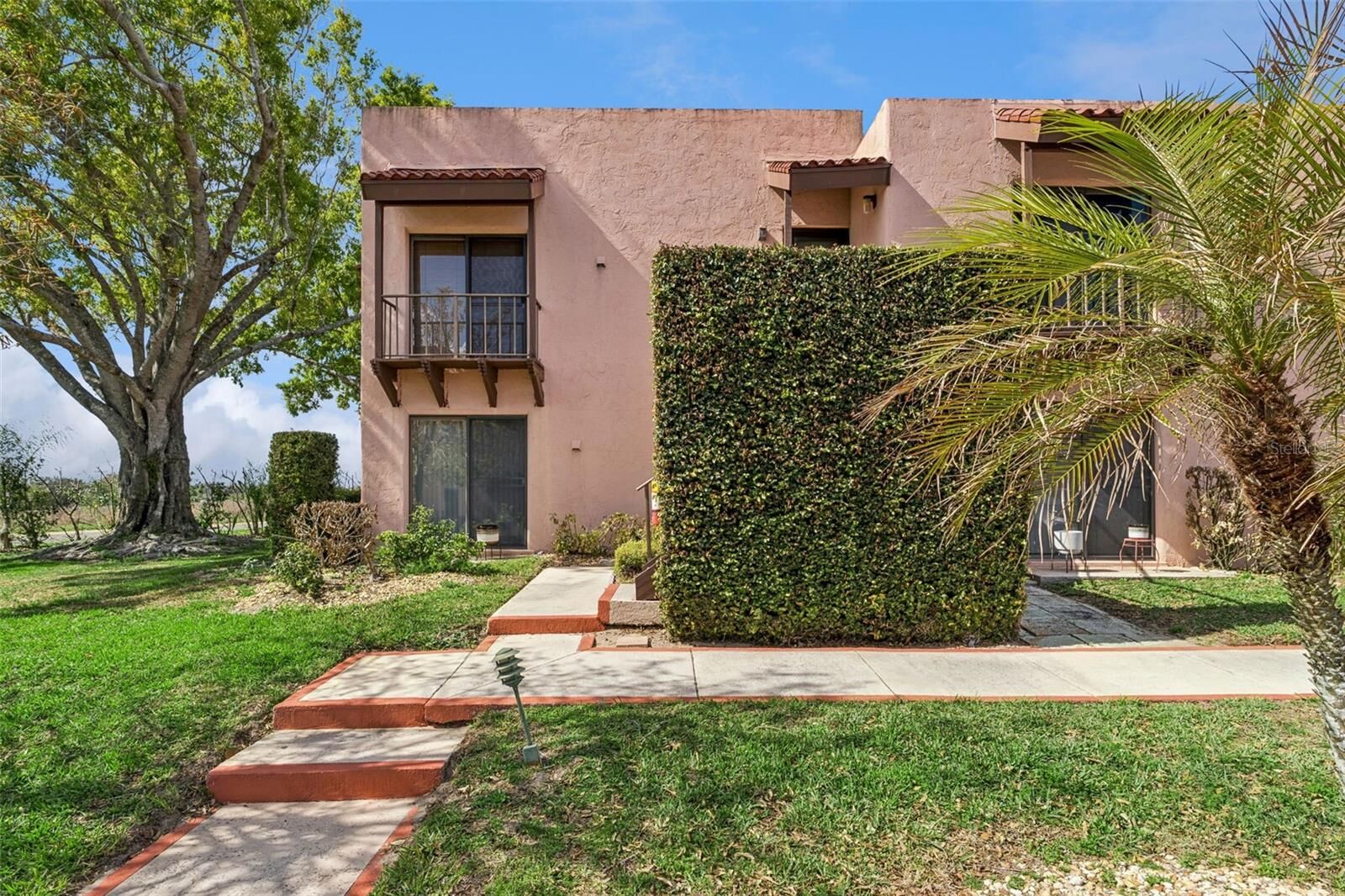 Property Photo: 210 La Casa 210 FL 33898