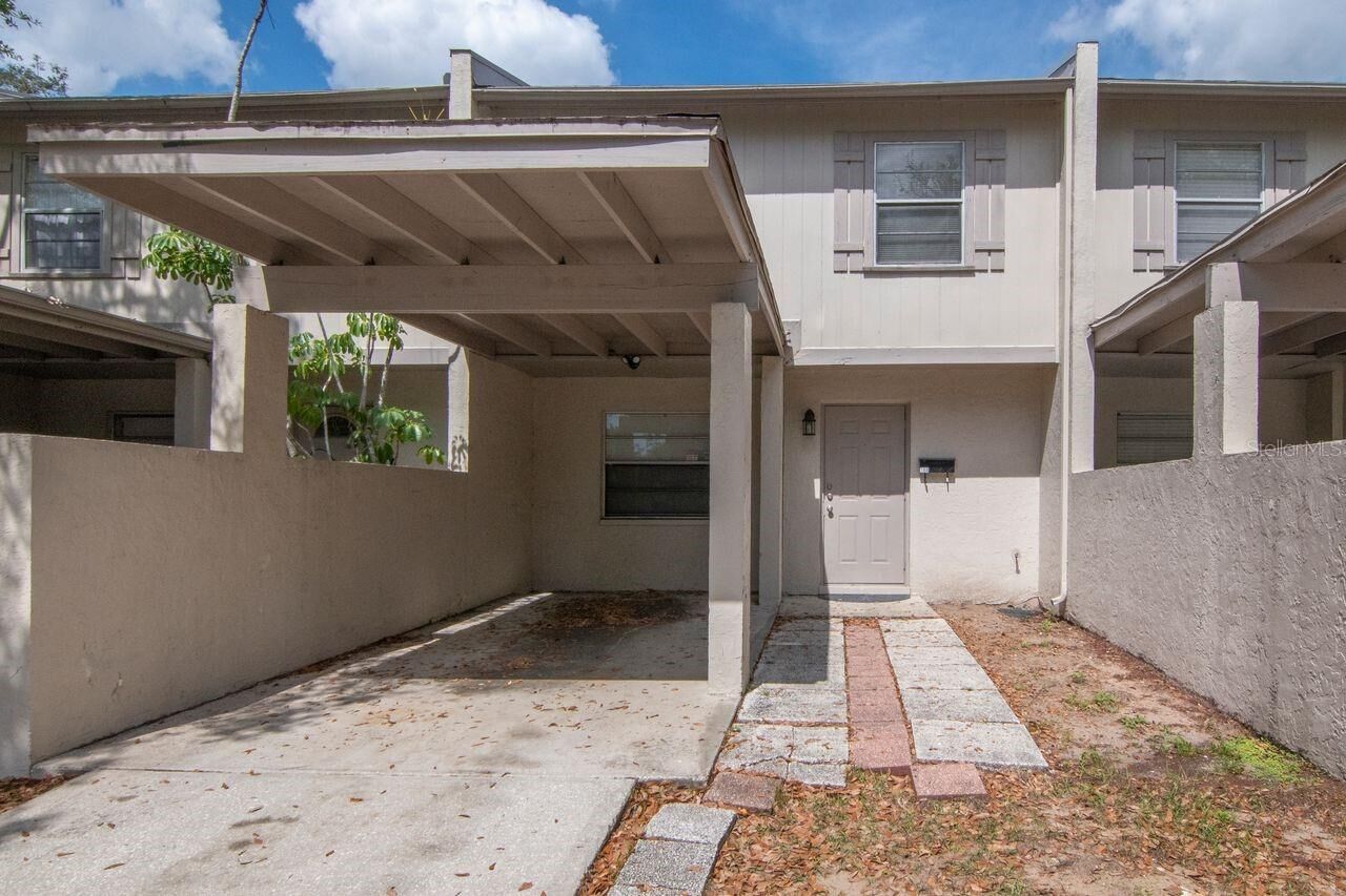 Property Photo:  5166 Tennis Court Circle 52  FL 33617 