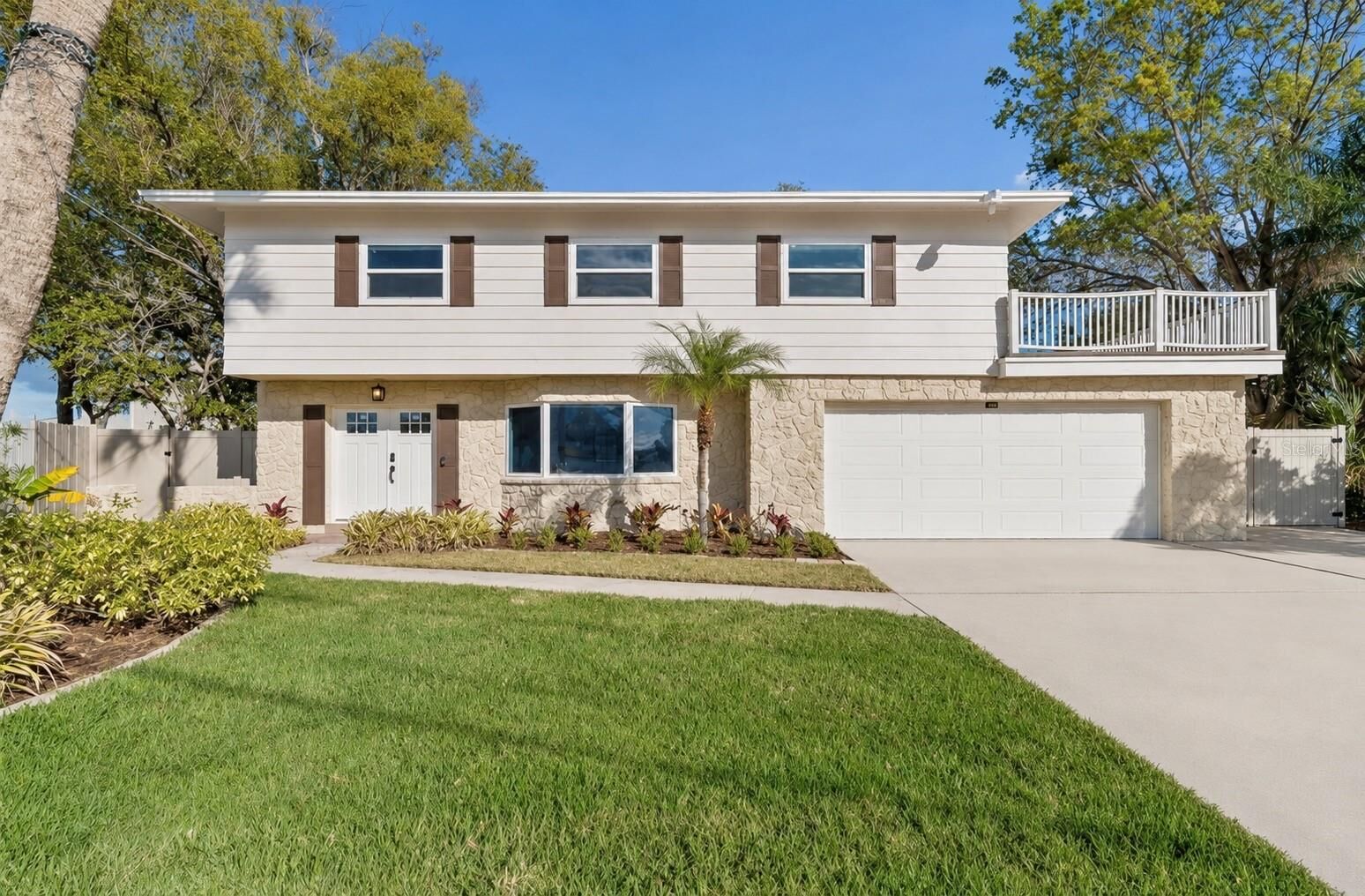 Property Photo:  8402 Boxwood Drive  FL 33615 