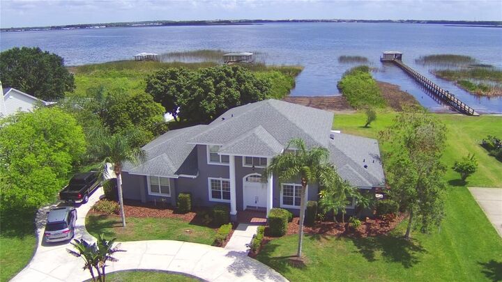 Property Photo:  329 Hamilton Shores Drive NE  FL 33881 