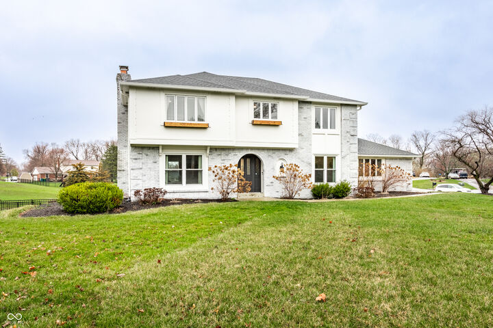 Property Photo:  7 Greyhound Circle  IN 46032 
