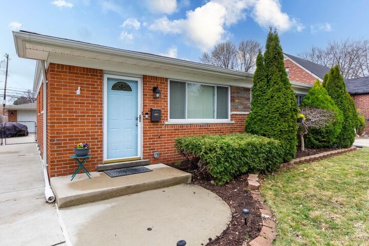 Property Photo:  22008 Sunnydale Street  MI 48081 