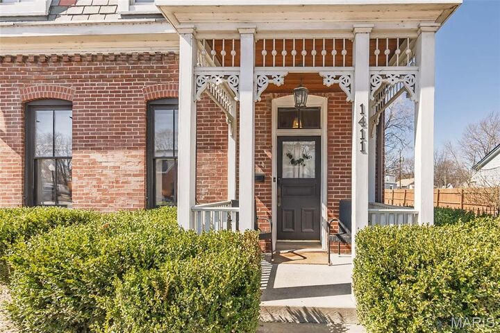 Property Photo:  1411 N 2nd Street  MO 63301 