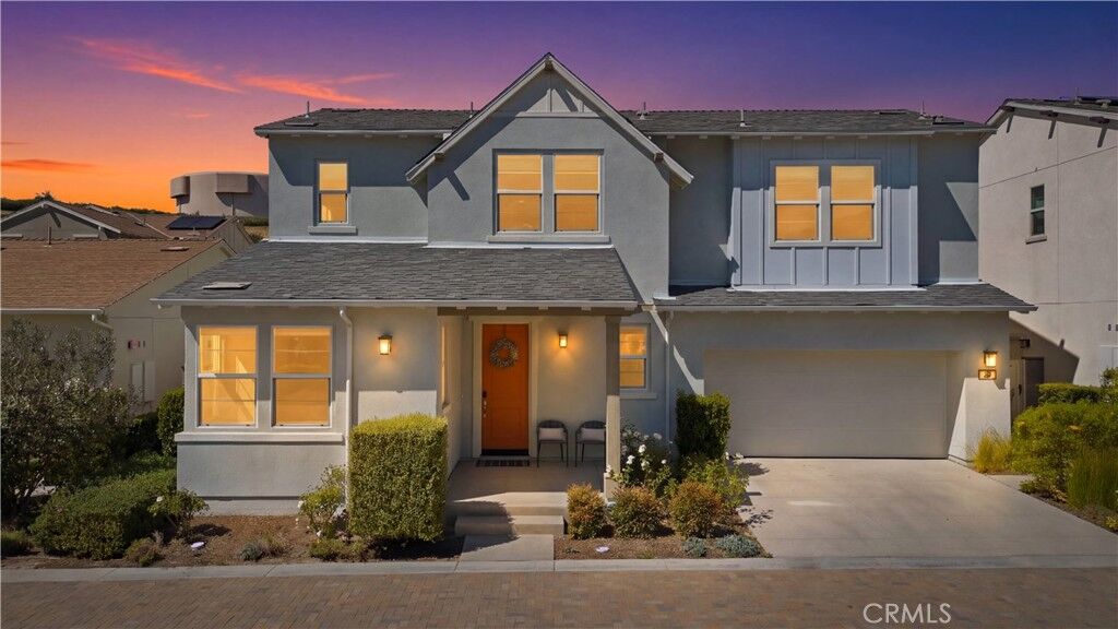 Property Photo:  22 Jarano Street  CA 92694 