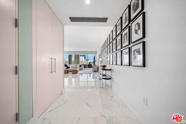 Property Photo:  6250 Hollywood Boulevard 12F  CA 90028 