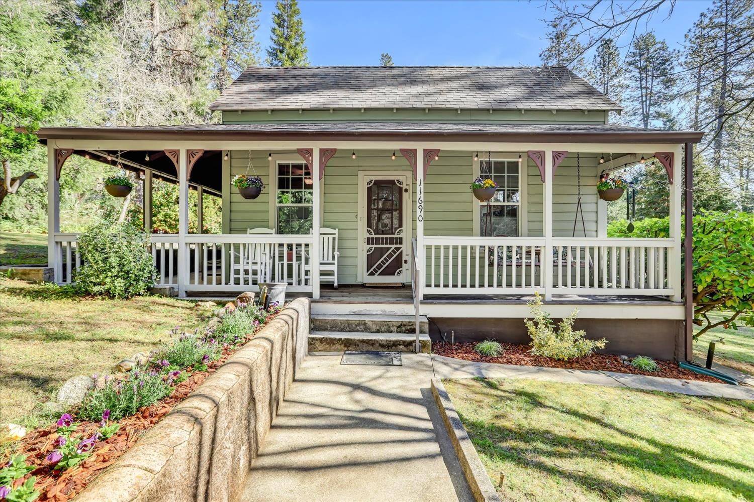 Property Photo: 11690 Bourbon Hill Road CA 95959