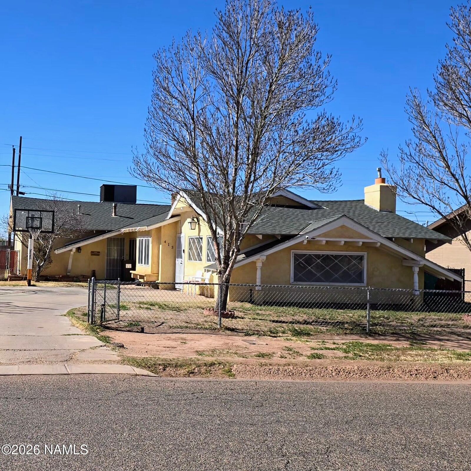 Property Photo:  413 N Cottonwood Avenue  AZ 86047 