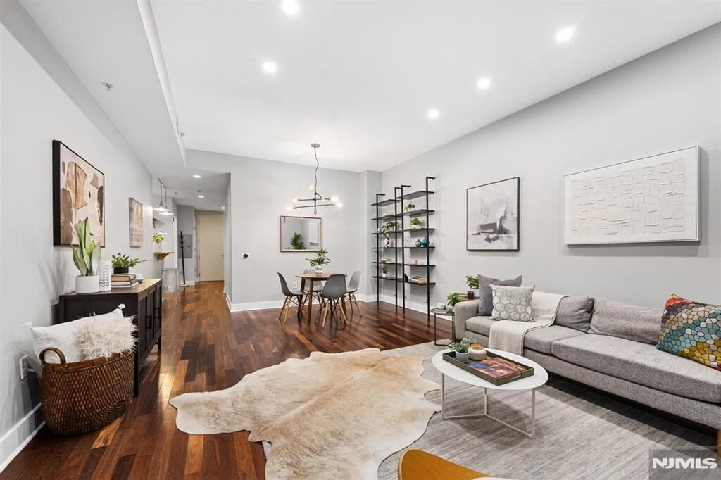 Property Photo:  159 2nd Street 403  NJ 07302 