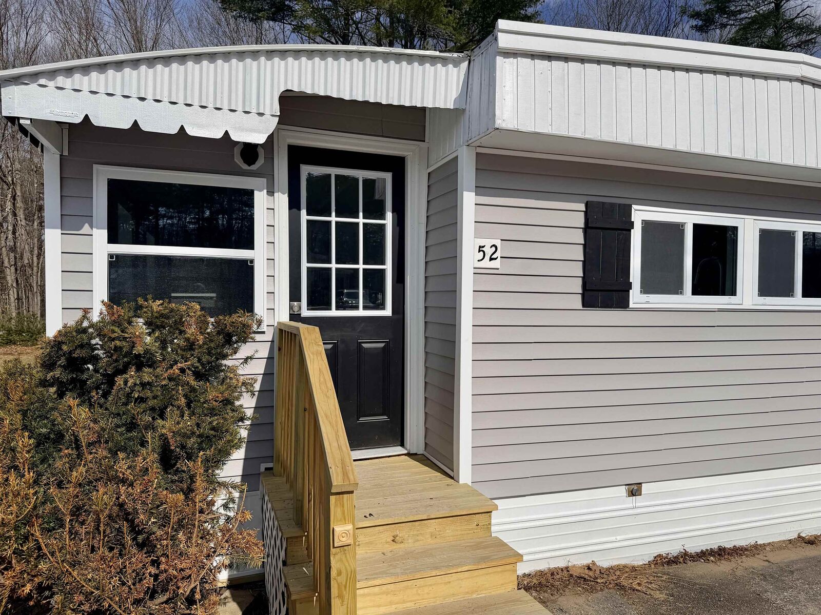 Property Photo:  52 Crosswind Lane  NH 03867 