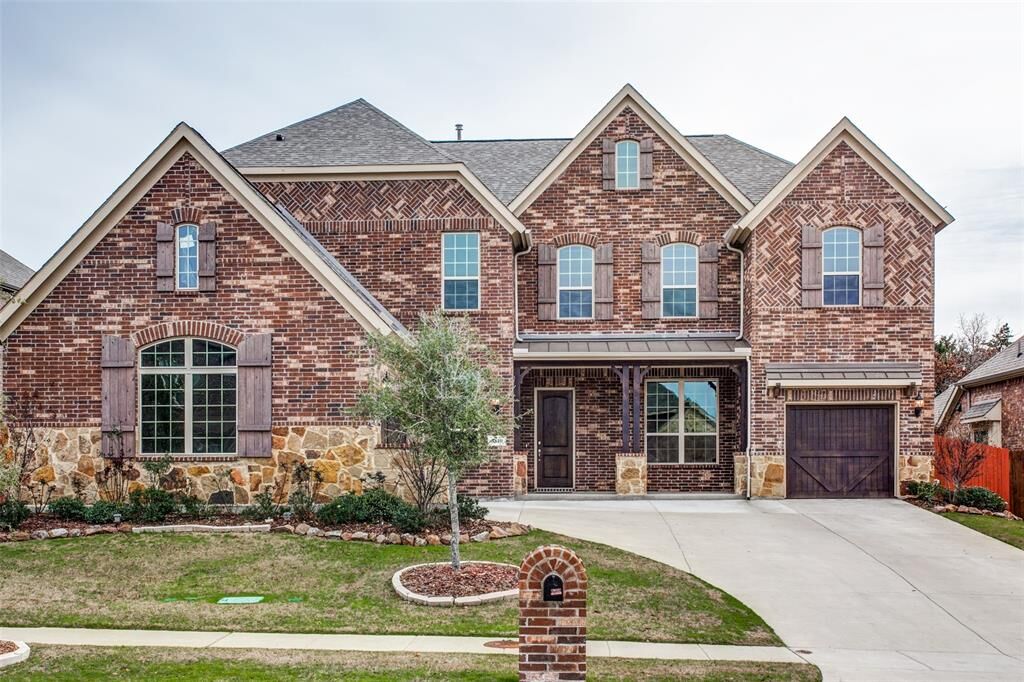 Property Photo:  6810 Historic View  TX 75236 