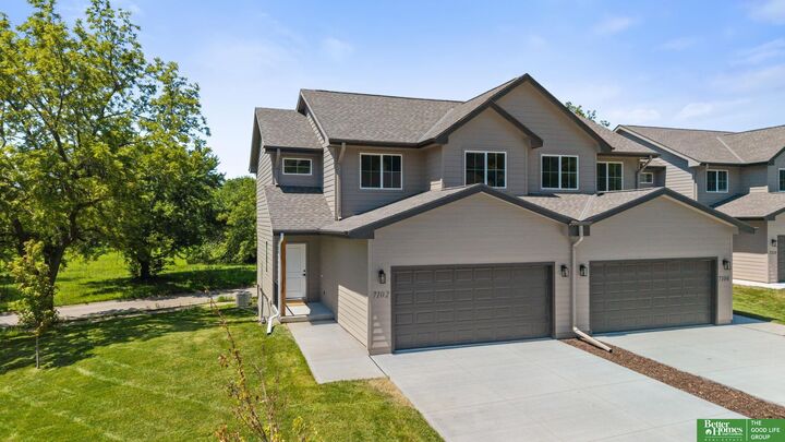 Property Photo:  7102 N 79th Court  NE 68122 