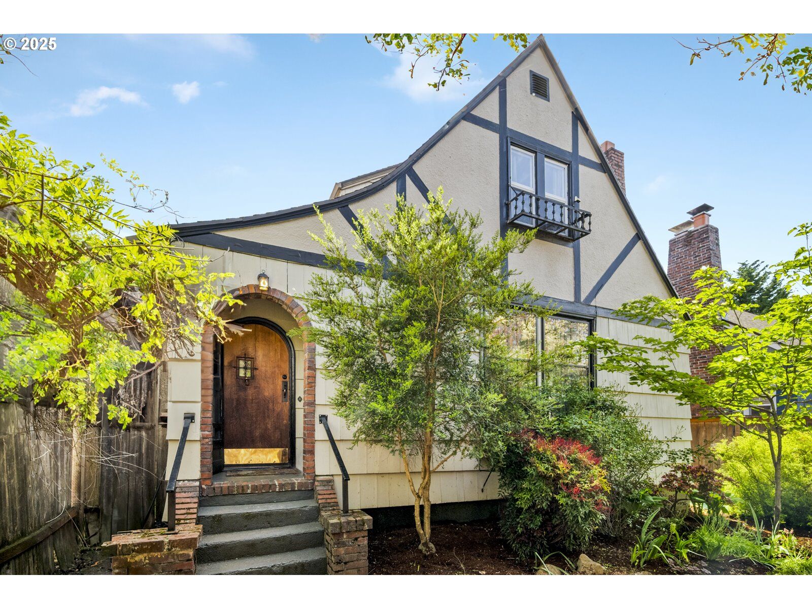 Property Photo:  3524 SE 65th Ave  OR 97206 