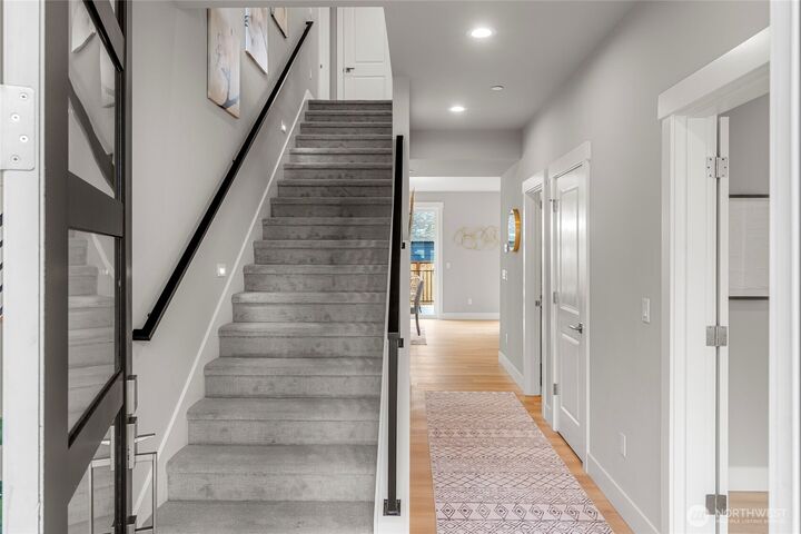 Property Photo:  18554  Stone Avenue N  WA 98133 