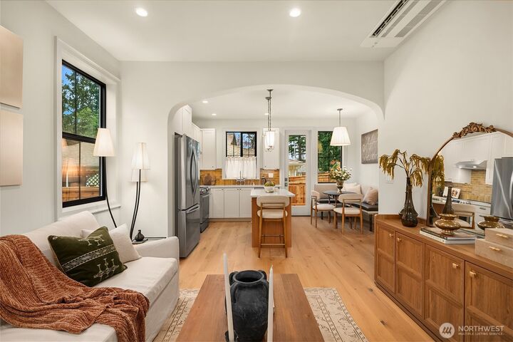 Property Photo:  20701  82nd Avenue W A  WA 98026 