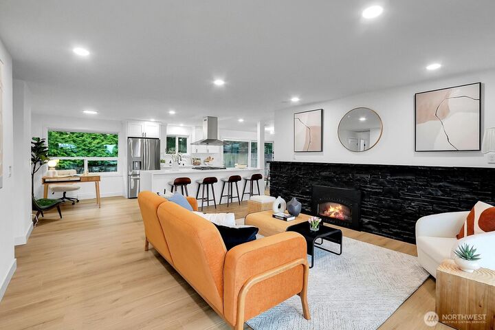 Property Photo:  8630  21st Avenue NW  WA 98117 