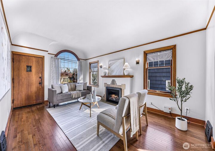 Property Photo:  3607 SW Manning Street  WA 98126 