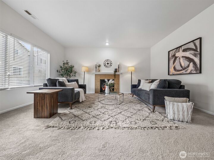 Property Photo:  11033 SE 201st Street  WA 98031 