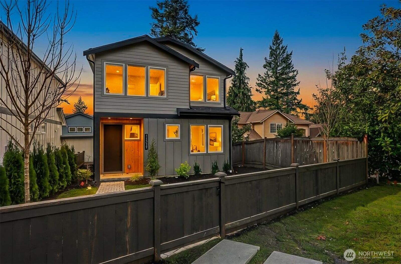 Property Photo:  11217 NE 95th Street  WA 98033 