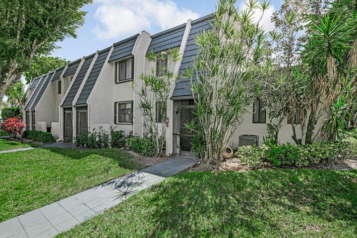 Property Photo:  4397 Trevi Court  FL 33467 