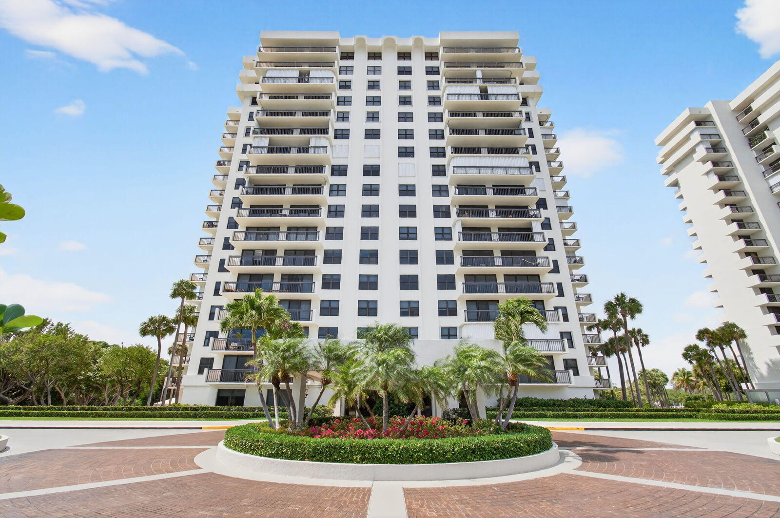 Property Photo: 2001 N Ocean Boulevard 305 FL 33431