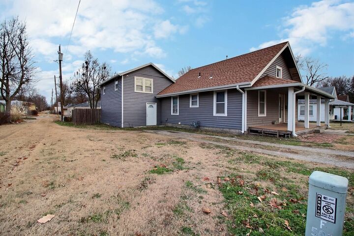 Property Photo:  508 N Logan St.  KS 67114 