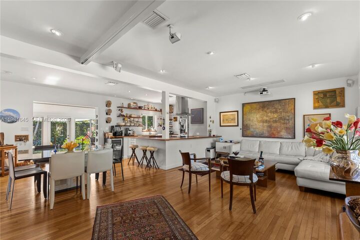 Property Photo:  70 NE 97th St  FL 33138 