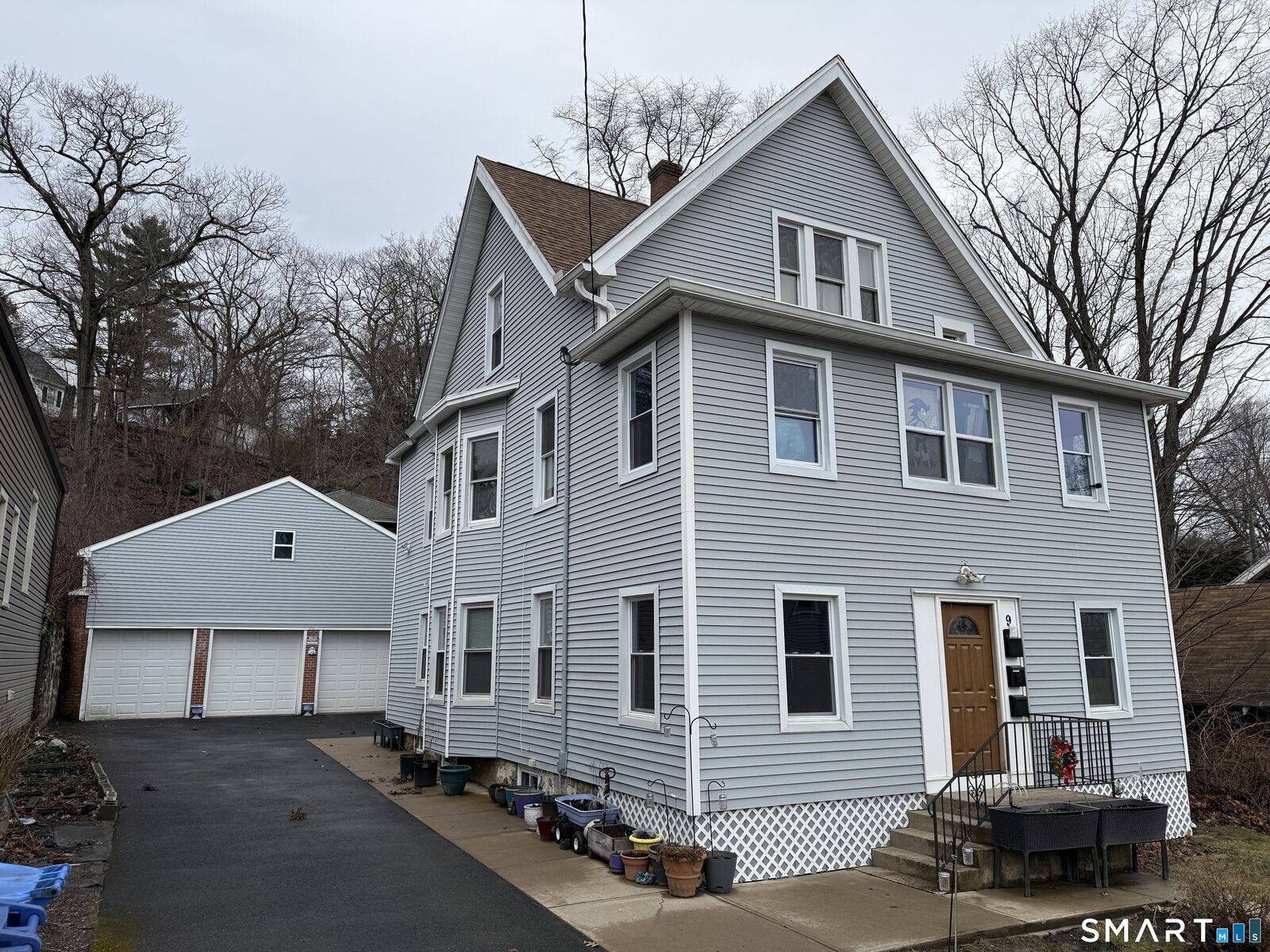 Property Photo:  9 Pierpont Street  CT 06708 