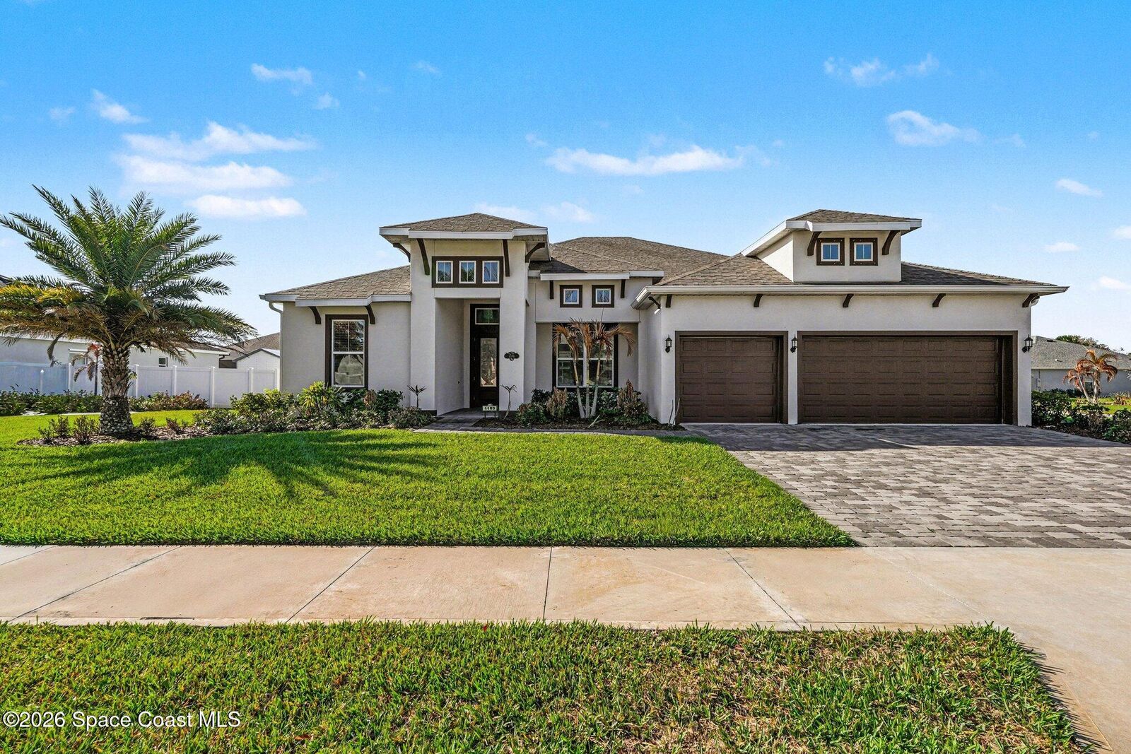 Property Photo:  1190 Aranceto Circle  FL 32952 