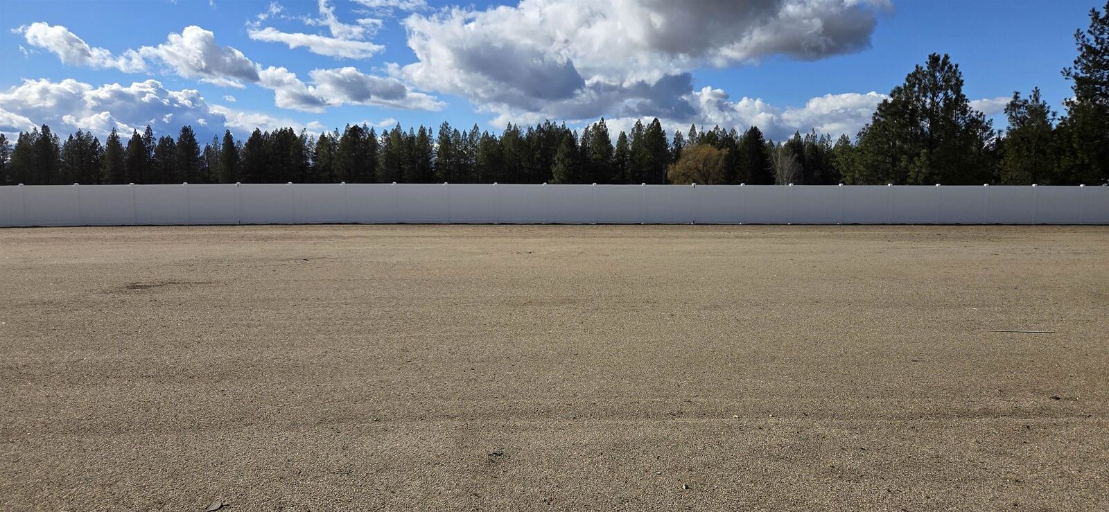 Property Photo: 1449 N High Desert Dr WA 99006