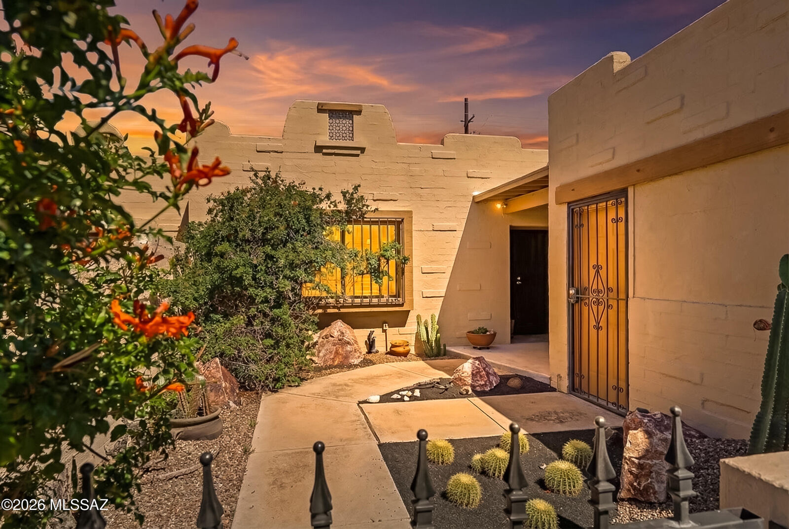 Property Photo:  3232 W Moon Dance Way  AZ 85741 
