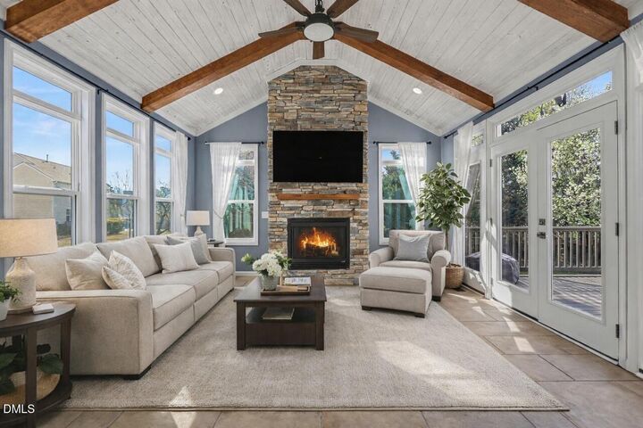 Property Photo:  2605 Bloomsberry Ridge Drive  NC 27526 