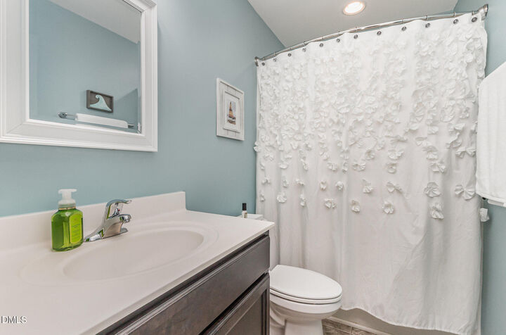 Property Photo: 823 Richmont Grove Lane NC 27523