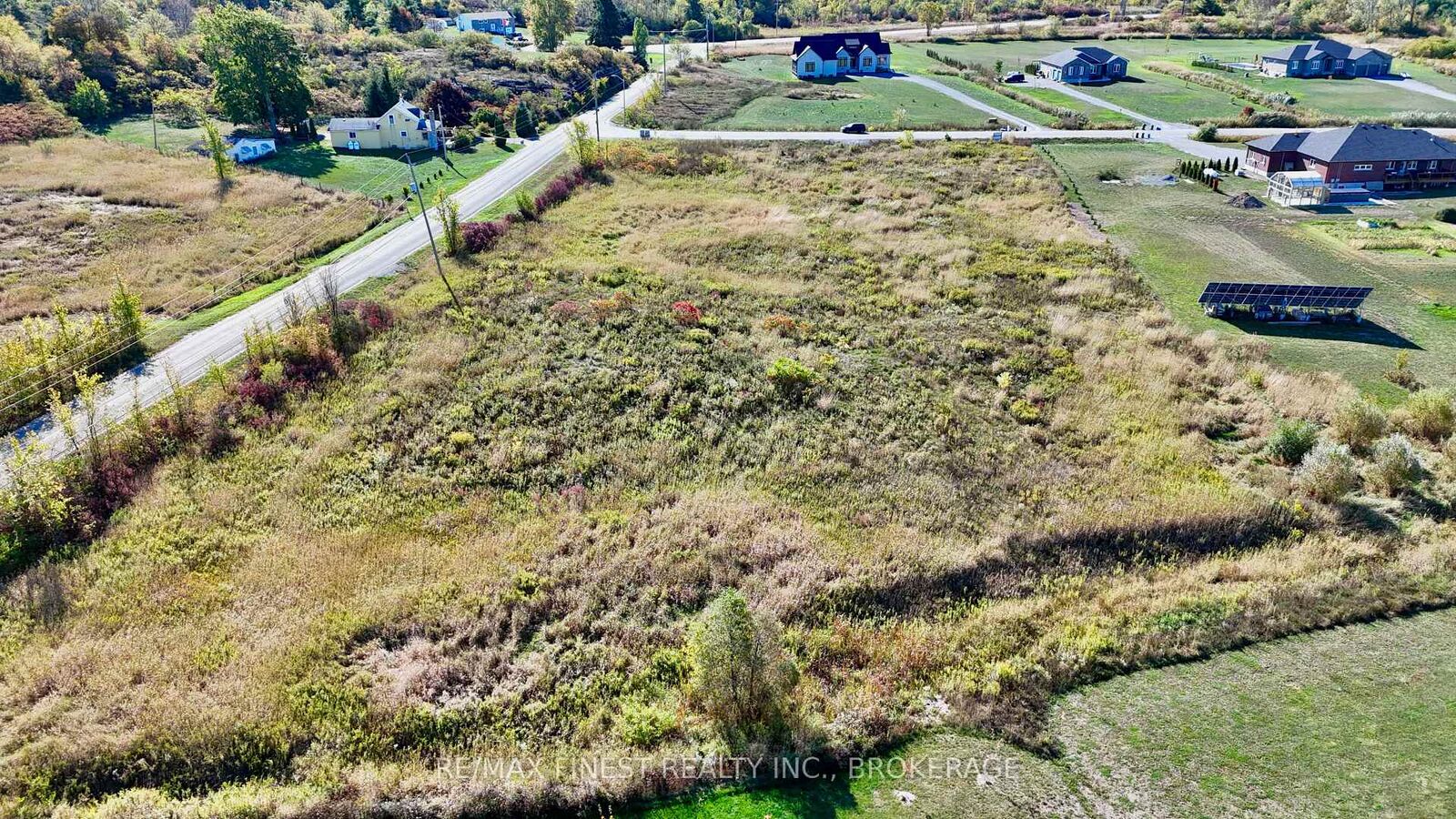Property Photo:  244 Mann Drive  ON K7L 4V3 