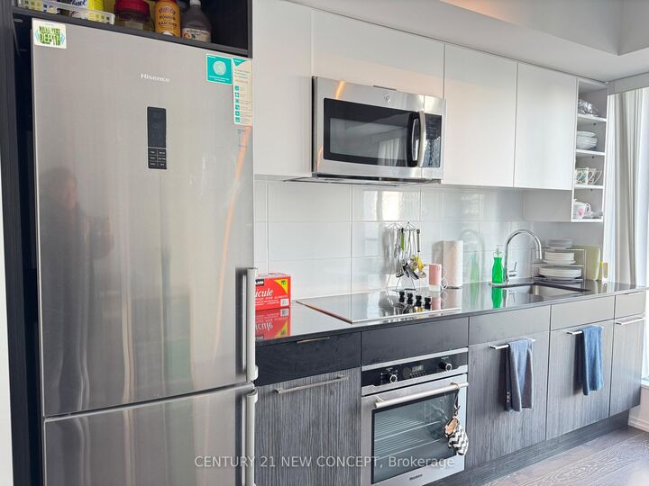 Photo de la propriété: 68 Shuter Street 1911 ON M3B 2T8