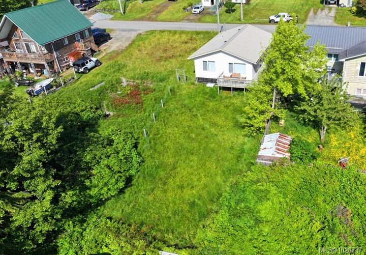 Property Photo: 40 Yakoun St BC V0T 1R0