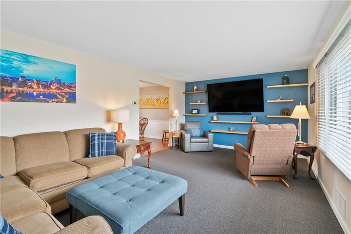 Property Photo:  5140 Raintree Drive  PA 15236 