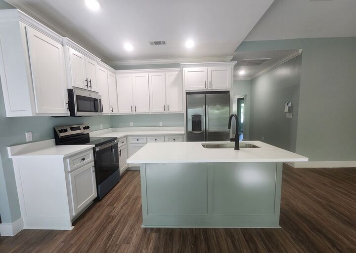 Property Photo: 135 Thomas Street GA 31763