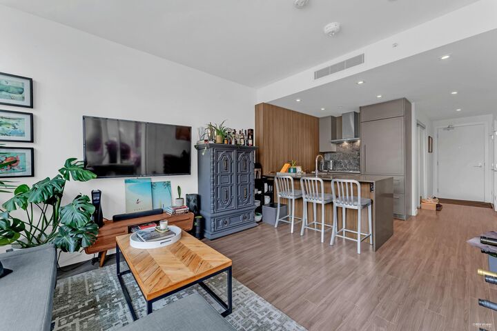 Property Photo: 2288 Alpha Avenue 407 BC V5C 0L9