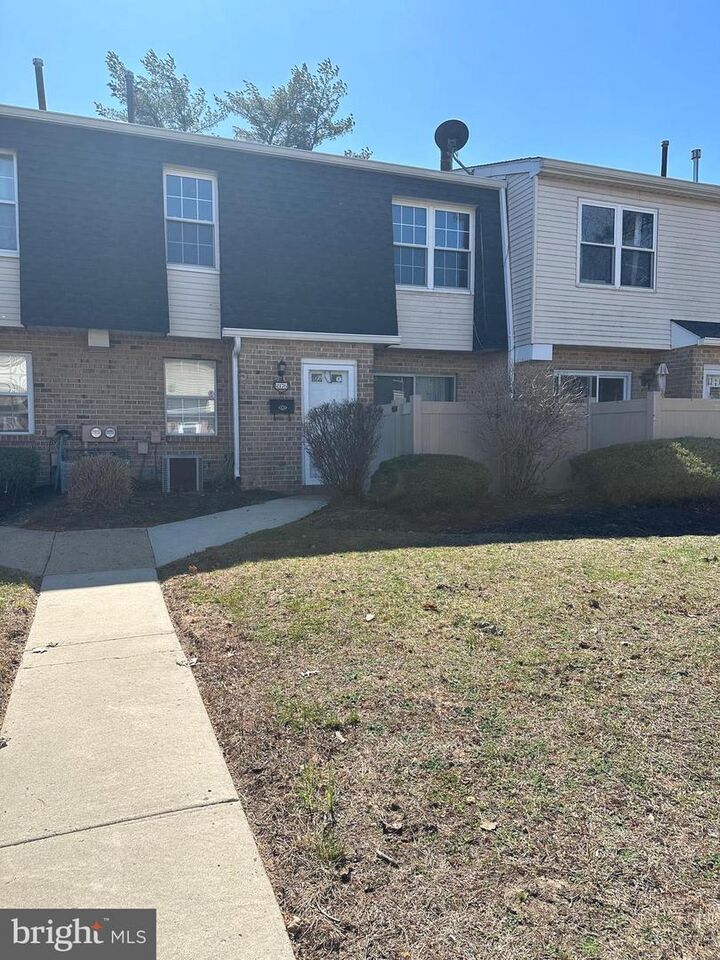 Property Photo:  2176 Harbour Drive  NJ 08065 