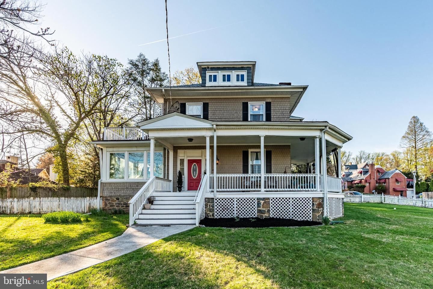 Property Photo:  2600 Queen Anne Road  MD 21216 