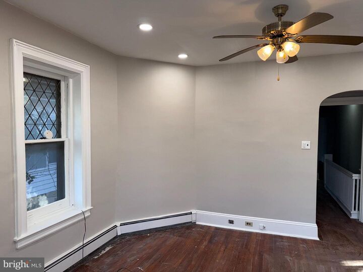 Property Photo: 645 E High Street 2 PA 19464